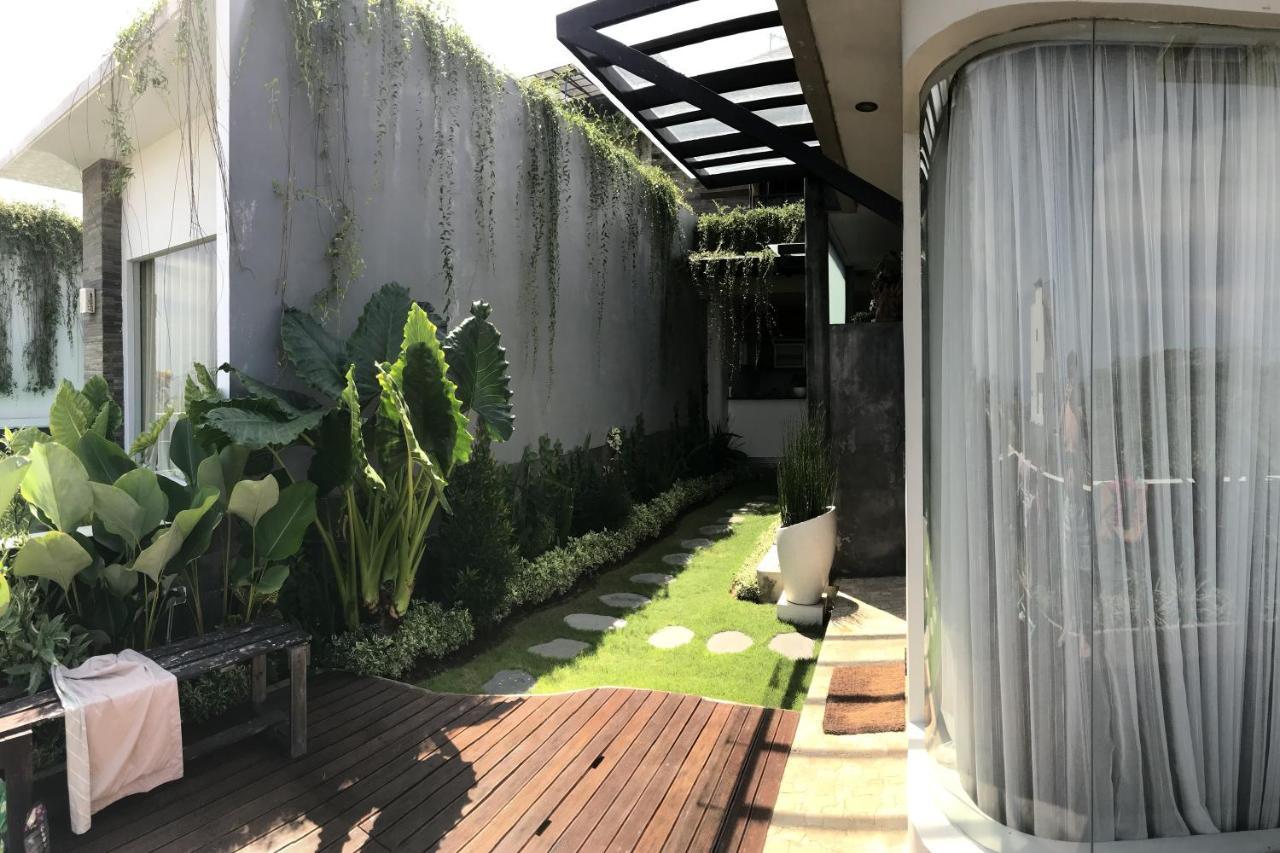 The Ocean Views Luxury Villas & Apartment Uluwatu Eksteriør bilde